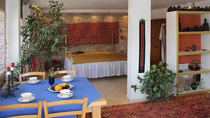 Mikes Khan Abu Ghaush Extérieur photo